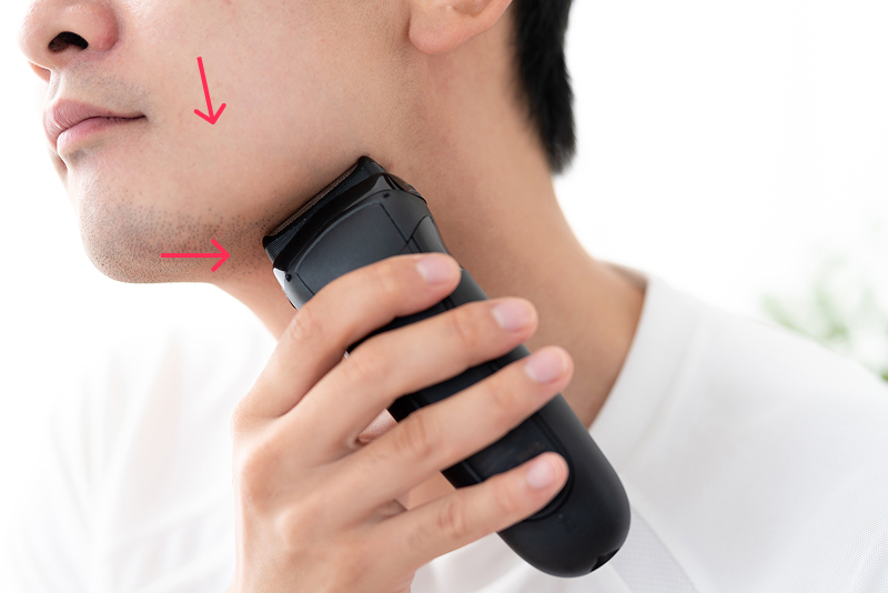 電気シェーバーの当て方